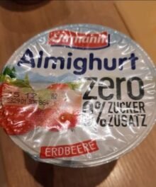 Ehrmann Almighurt Zero Erdbeere, Himbeere, Zitrone, Stracciatella