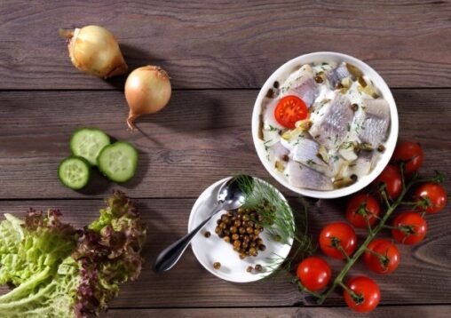 Emden Salat-Mix - Roter Matjessalat & Sahne-Dill-Happen