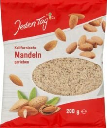 Jeden Tag Mandeln gerieben