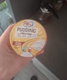 Neuburger Pudding mit Sahne Vanille