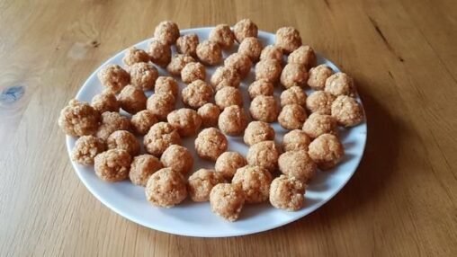 Oma's Zwieback-Klößchen