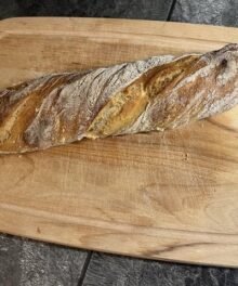 Uriges Brot - Rustikales Bauernbrot
